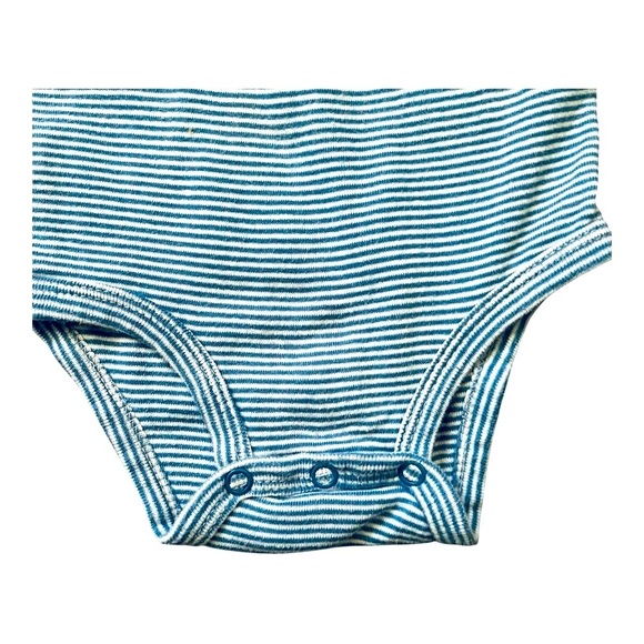Carter’s casual one piece Boys 9 Months stripped white blue snaps cotton - Picture 5 of 9